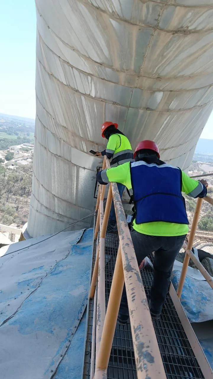 Inspección de campo del ducto de precalentador — planta Holcim Ramos Arizpe, Coahuila